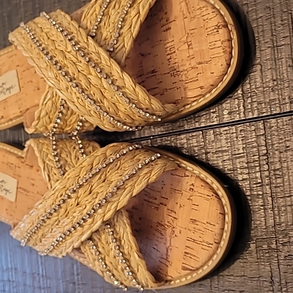 Crown Vintage Sandal 8.5 - Picture 4 of 5